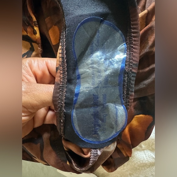 Miraclesuit Oceanus One Piece Swimsuit - Picture 10 of 14